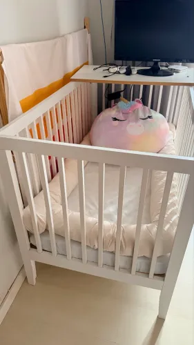 Berço infantil semi novo