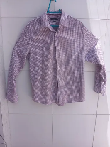 Camisa masc.manga longa tam.4(VILA ROMANA)