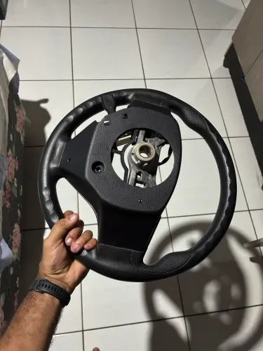 Volante Yaris usado