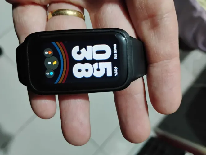 Smartwatch mi Band 9 active zerada
