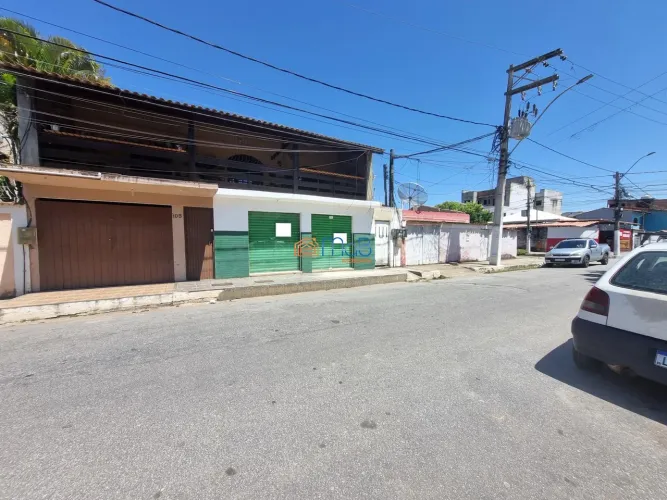 Ampla Loja No Coração Do Campo D'Oeste