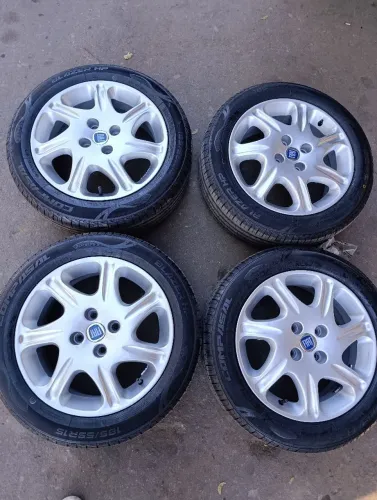 Rodas aro 15 serrinha, Marea.