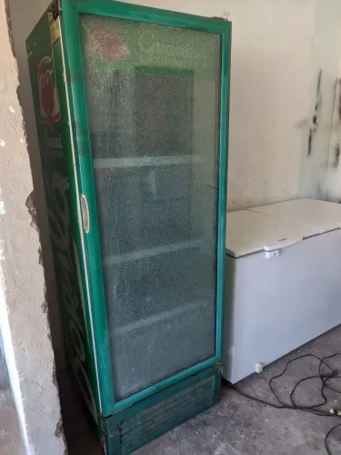 Freezer refrigerador vertical