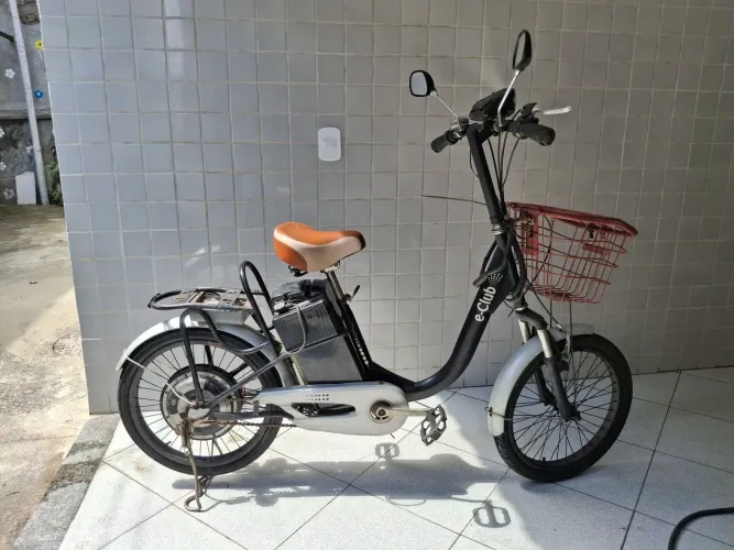 Bicicleta elétrica
