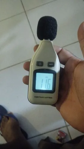 Vendo decibelímetro