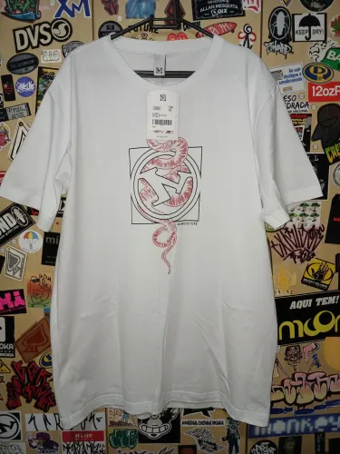Camiseta New Skate branca GG nova