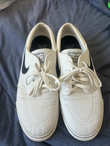 Tenis janoski original Eua - Tamanho 42