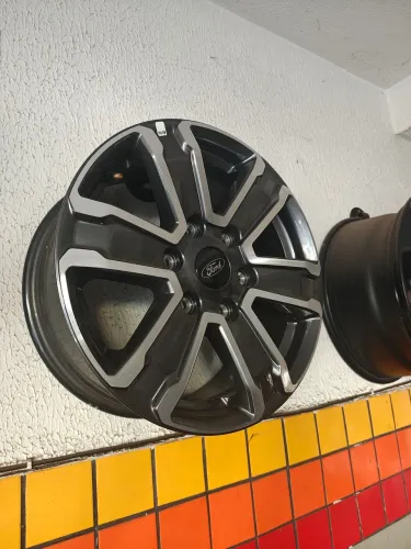 RODA ARO 17 ORIGINAL RANGER XLT 2026