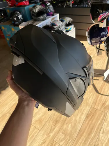 Capacete Shark EVO ?