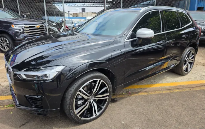 Volvo XC-60 XC 60 T-8 Híbrido R-design 2.0 5P 2019