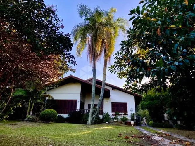 Casa Residencial 250M² - para Alugar