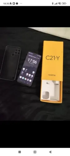 Realmy c21y