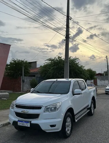Chevrolet S10 Pick-up LT 2.8 TDI 4X4 CD Diesel AUT 2014