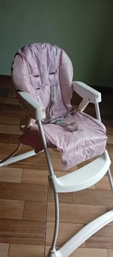 Cadeira de alimentação Burigotto papa&soneca cor rosa