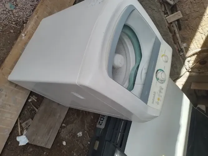 maquina de llavar roupas
