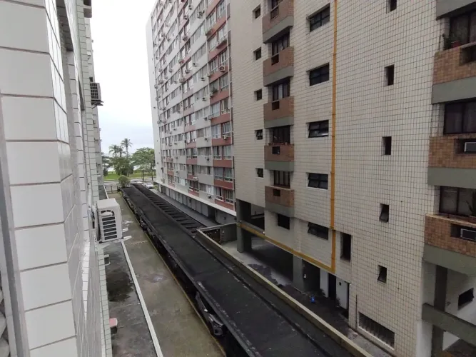 Apartamento de 1 Dormitório Mobiliado para Locação Embaré - Prédio Frente ao Mar