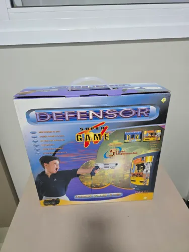 Video game defensor  novo na caixa