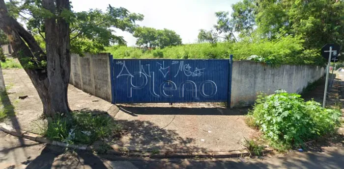 Terreno à venda em Campinas, São Bernardo, com 2032 m²