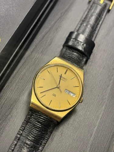 Seiko SQ - Quartz