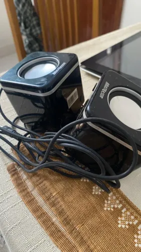 Vendo 2 caixas de som para computador Multilaser