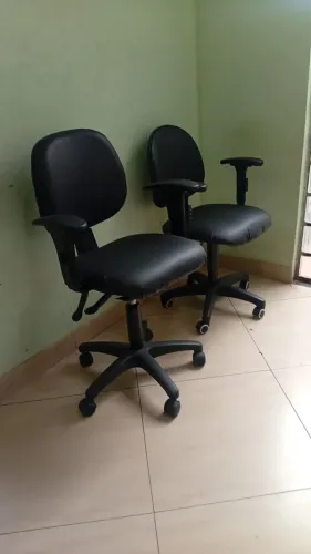 Cadeira de escritório. 