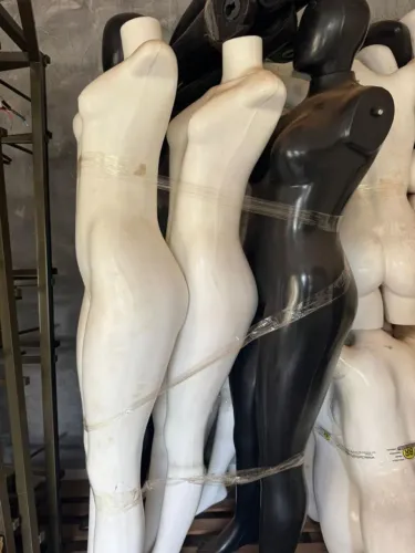 Manequim corpo inteiro