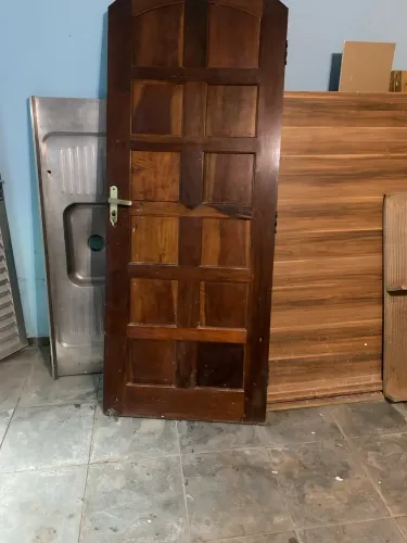 Porta social de madeira maciça TAM 2,60x82 completa inclusive com as fecha
