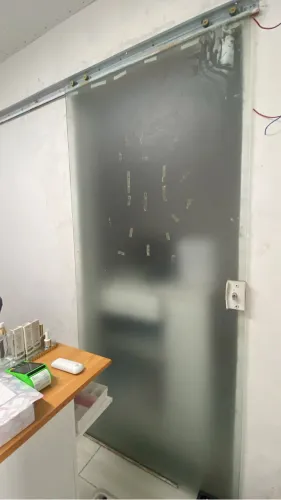 Porta dê vidro usada