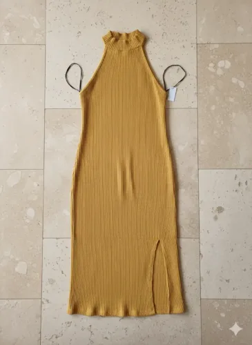 Vestido canelado