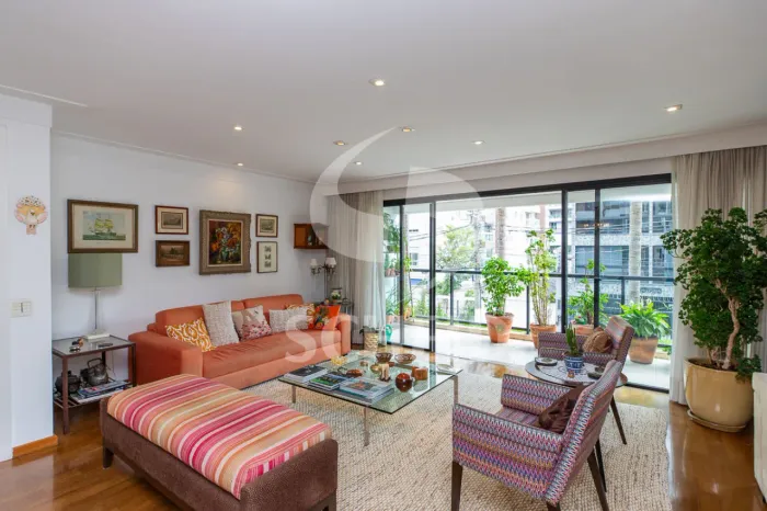 Apartamento 3 suites vende Vila Nova Conceição