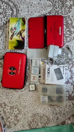 Nintendo 3DS XL vermelho desbloqueado