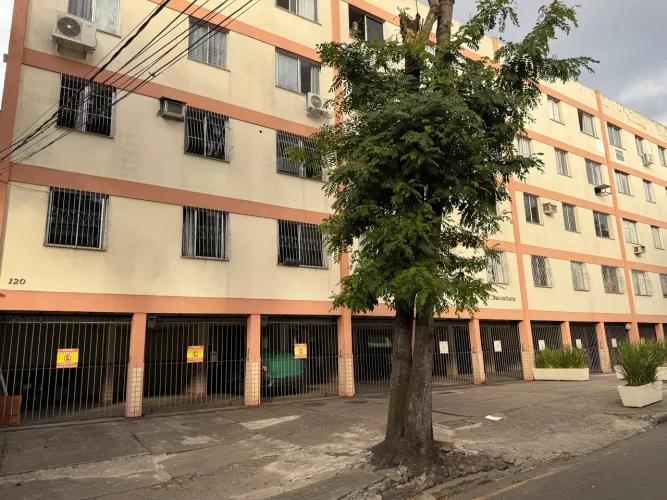 Alugo apartamento