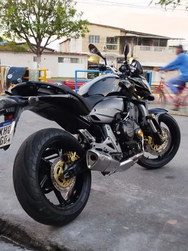 Vende-se 