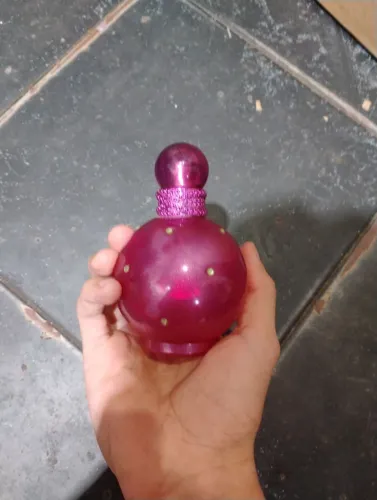 Frasco de perfume Britney spears vazio