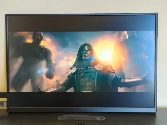 Monitor Portátil 13,4" 4k 510nits Upperfect