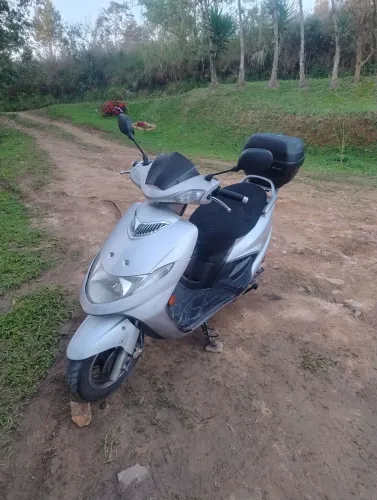 12x! Suzuki burgman 125cc, 2008, motor e câmbio impecável! Doc em dia!