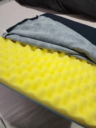 Encosto triangular espuma novo