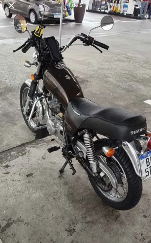 Suzuki Intruder 250 97