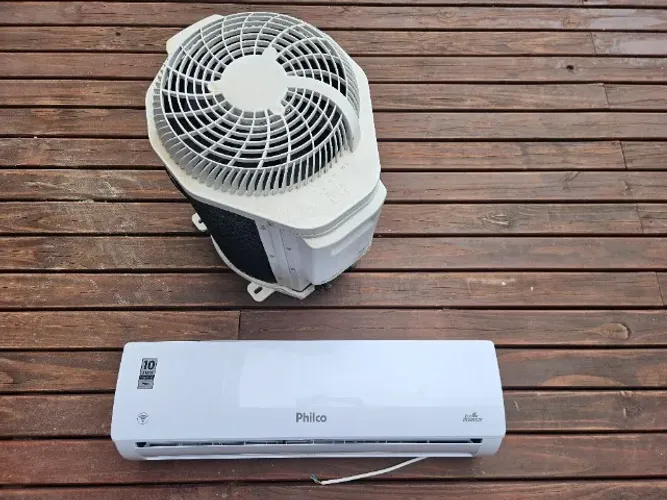 Ar-Condicionado Philco Eco Inverter 9.000 BTUs 220V + Controle