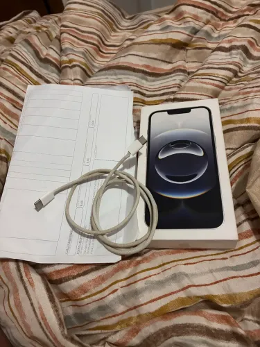 Iphone 16 E 5 meses de uso, garantia, caixa e nota fiscal