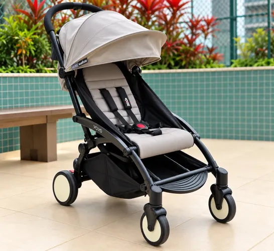 Carrinho Babyzen YOYO - Cinza/Preto - Compacto e Dobrável