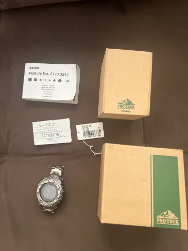 Relógio Casio pouco usado 