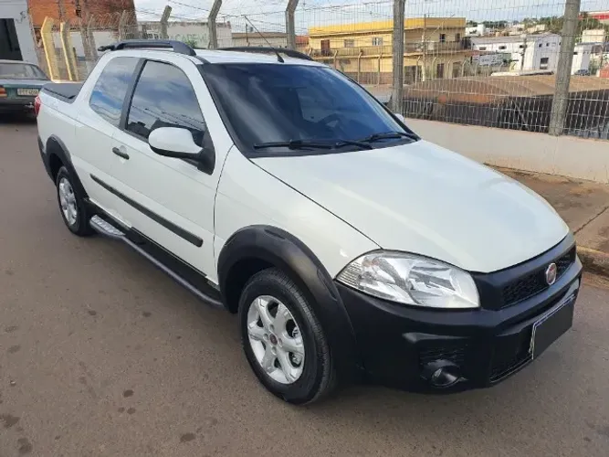 Fiat Strada Working Celeb.1.4 Fire Flex 8V CD 2016