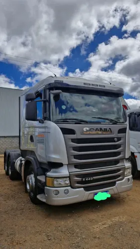 Scania 440 Streamline - 6x4 ano 2016 + Carreta Prancha Nass 2023 para 45 Ton.
