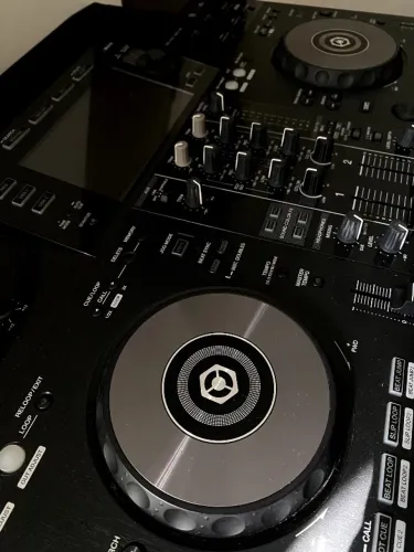Controladora Mesa de DJ Pioneer XDJ RR 