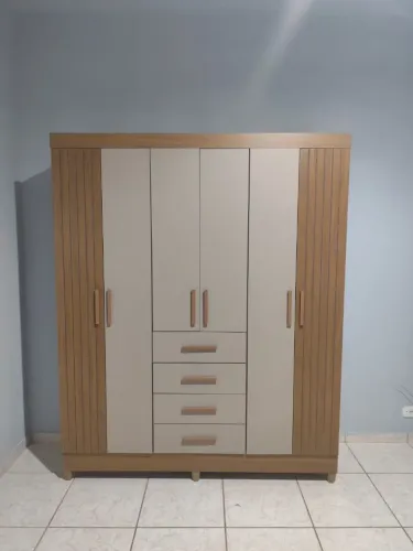 Guarda roupa casal