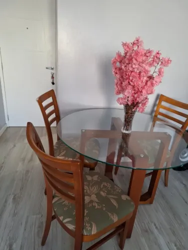 Mesa De Vidro C. 4 Cadeiras
