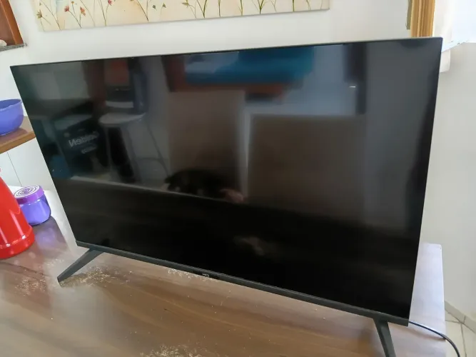 Tv 32 HQ smart ( PAROU DE FUNCIONAR A TELA)