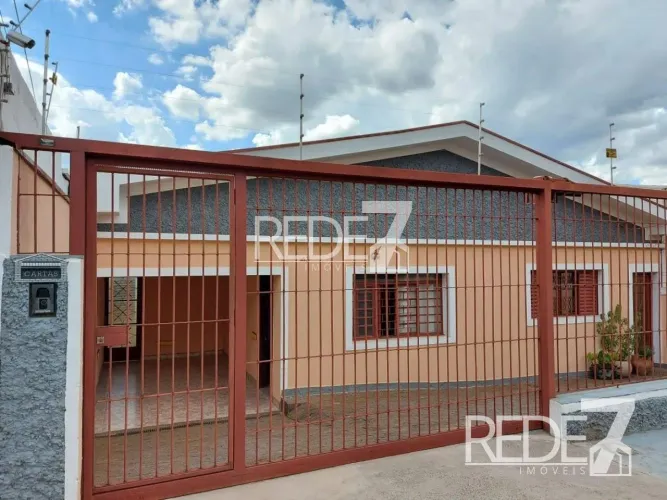 CASA RESIDENCIAL em Campinas - São Paulo, Jardim Interlagos