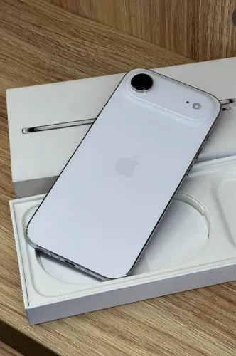 iPhone air 256gb branco e preto 